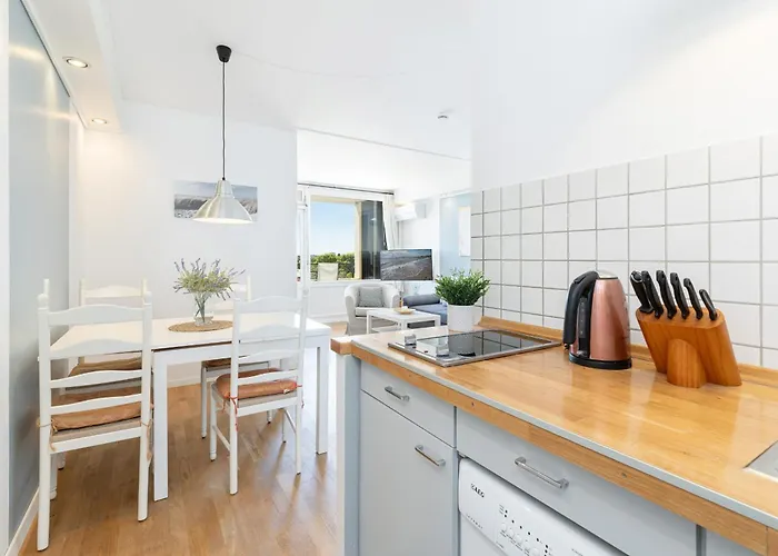 Marina Schwalbennest *